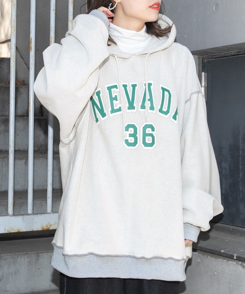 PairPair（ペアペア）の「ヘビーウェイトBIGロゴパーカー(ユニセックス)（パーカー・メンズ・ベージュ/ライトグレー・FREE）」の7枚目の写真