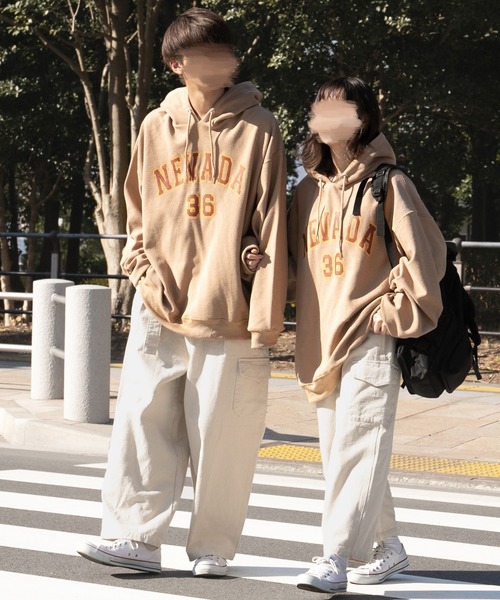 PairPair（ペアペア）の「ヘビーウェイトBIGロゴパーカー(ユニセックス)（パーカー・メンズ・ベージュ/ライトグレー・FREE）」の14枚目の写真