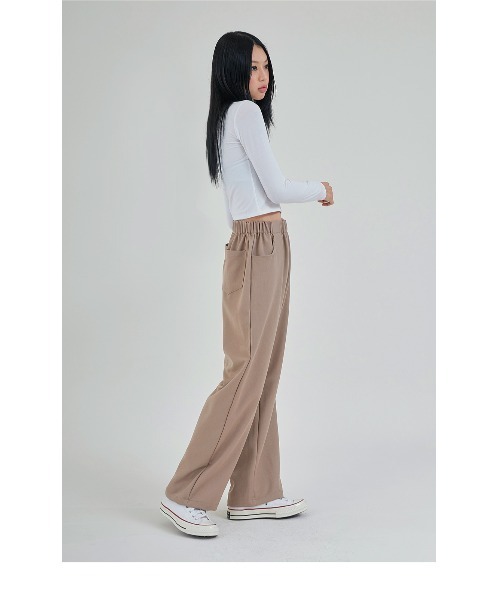 ACOVER（オコボ）の「A'GEM/9 × .kom『ACOVER/オコボ』WIDE BANDING SLACKS/バンディング ワイドスラックスパンツ（スラックス・レディース・ブラック/チャコールグレー/ベージュ・FREE）」の15枚目の写真