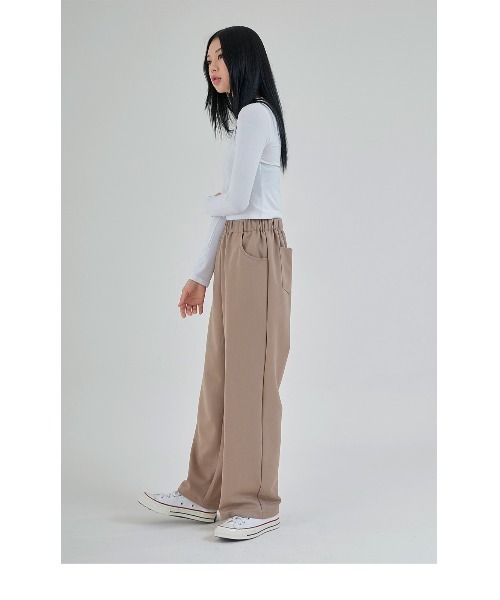 ACOVER（オコボ）の「A'GEM/9 × .kom『ACOVER/オコボ』WIDE BANDING SLACKS/バンディング ワイドスラックスパンツ（スラックス・レディース・ブラック/チャコールグレー/ベージュ・FREE）」の16枚目の写真