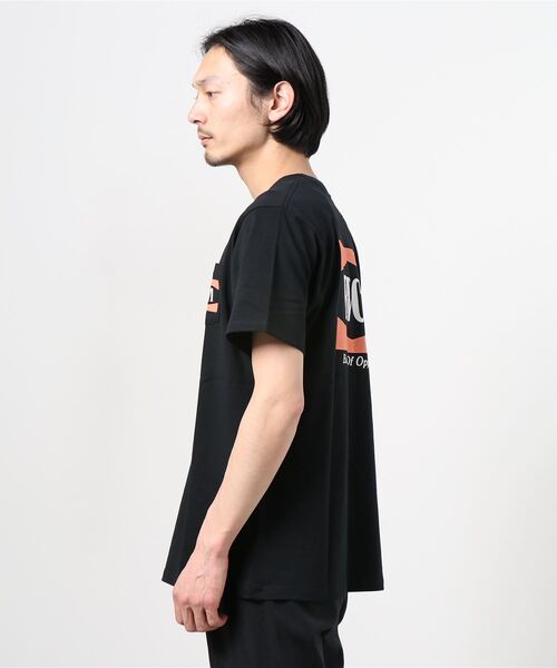 RVCA(ルーカ)の「RVCA/ルーカ バックプリント ポケットTシャツ BB041-204(Tシャツ/カットソー・メンズ・ホワイト/レッド/ブラック・M/L/S)」の4枚目の写真