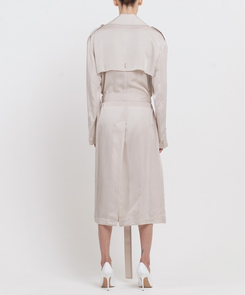 DRESSEDUNDRESSED（ドレスドアンドレスド）の「DRESSEDUNDRESSED Cupro Trenchcoat (DUS21542)（トレンチコート・メンズ・ベージュ・3）」の7枚目の写真