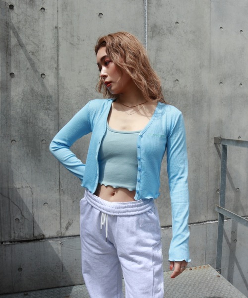 FIG&VIPER（フィグアンドバイパー）の「メロウショートカーデ（カーディガン/ボレロ・レディース・ホワイト/パープル/イエロー/ピンク/ブルー・FREE）」の3枚目の写真