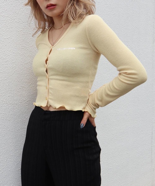 FIG&VIPER（フィグアンドバイパー）の「メロウショートカーデ（カーディガン/ボレロ・レディース・ホワイト/パープル/イエロー/ピンク/ブルー・FREE）」の15枚目の写真