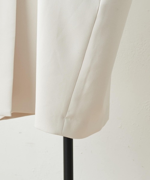 BEARDSLEY（ビアズリー）の「ダブルクロスマルコート（ノーカラーコート・レディース・ブラック/アイボリー・FREE）」の17枚目の写真