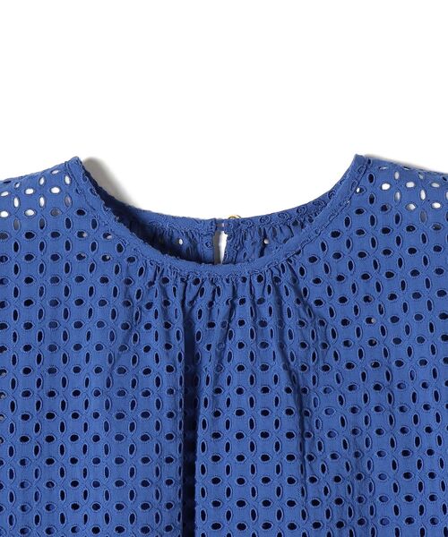 SHIPS(シップス)の「【WEB限定】〈手洗い可能〉カットワークレースタック切替ブラウス◇(シャツ/ブラウス・レディース・オリーブ/ブラック/オフホワイト/イエロー/ブルー・ONE SIZE)」の15枚目の写真