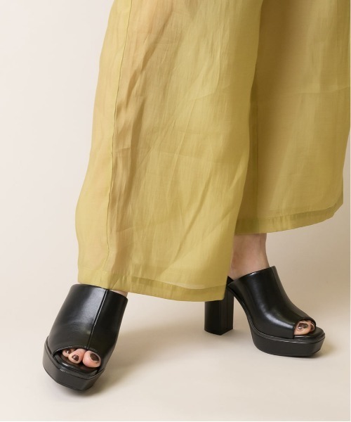 RANDA（ランダ）の「ソフト ボリュームソールミュールサンダル（サンダル・レディース・ブラック/ベージュ/ブラウン・LL/S/M/L）」の4枚目の写真