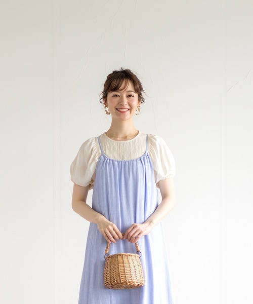 ENNEA（エンネア）の「【カールマイヤー】バックデザイン・ギャザーキャミワンピース（スカート・レディース・ベージュ/サックスブルー/オレンジ/グリーン/キャメル・38）」の12枚目の写真