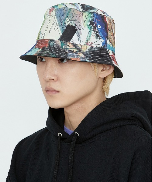 LMCの「【LMC】ARTWORKS PAINTING REVERSIBLE BUCKET HAT / エルエムシー アートワーク