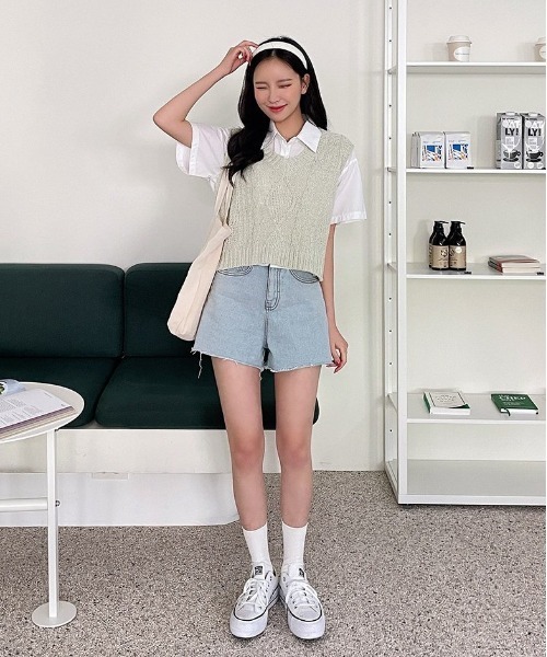 chuu（チュー）の「CHUU パステルサマーニットベスト（Tシャツ/カットソー・レディース・グレー/モカ/ミント/スカイブルー・FREE）」の16枚目の写真