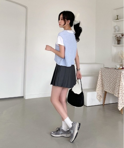 chuu（チュー）の「CHUU パステルサマーニットベスト（Tシャツ/カットソー・レディース・グレー/モカ/ミント/スカイブルー・FREE）」の21枚目の写真