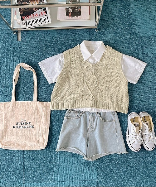 chuu（チュー）の「CHUU パステルサマーニットベスト（Tシャツ/カットソー・レディース・グレー/モカ/ミント/スカイブルー・FREE）」の14枚目の写真