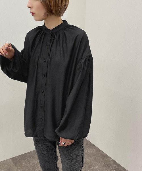 apres jour mignon（アプレジュールミニョン）の「バンドカラーボリュームシャツ【ZOZOTOWN限定アイテム】【6PO】（シャツ/ブラウス・レディース・ダークグリーン/ライトベージュ/オフホワイト/ブラック・フリー/X-LARGE）」の14枚目の写真