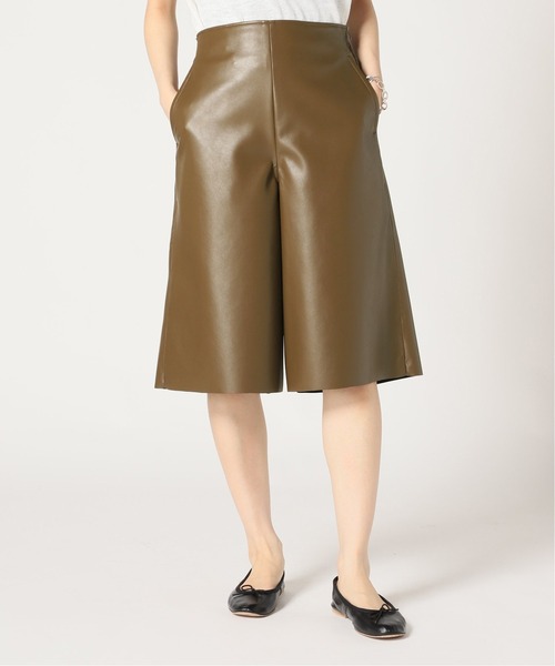 IENA（イエナ）の「フェイクレザーハーフパンツ◇（その他パンツ
