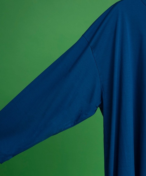 MAISON SPECIAL（メゾンスペシャル）の「《ユニセックスアイテム》ALBINI/アルビニ ヴィヴィッドカラースムースプライムオーバークルーネックロングスリーブTシャツ 【MAISON SPECIAL/メゾンスペシャル】（Tシャツ/カットソー・メンズ・ブラック/パープル/オフホワイト/ピンク/ブルー/グリーン・44/46/48）」の7枚目の写真