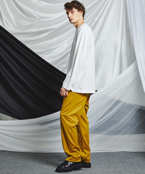 MAISON SPECIAL（メゾンスペシャル）の「《ユニセックスアイテム》ALBINI/アルビニ ヴィヴィッドカラースムースプライムオーバークルーネックロングスリーブTシャツ 【MAISON SPECIAL/メゾンスペシャル】（Tシャツ/カットソー・メンズ・ブラック/パープル/オフホワイト/ピンク/ブルー/グリーン・44/46/48）」の9枚目の写真