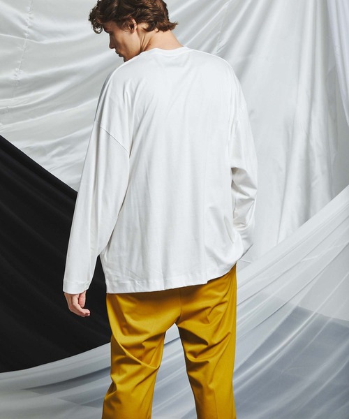 MAISON SPECIAL（メゾンスペシャル）の「《ユニセックスアイテム》ALBINI/アルビニ ヴィヴィッドカラースムースプライムオーバークルーネックロングスリーブTシャツ 【MAISON SPECIAL/メゾンスペシャル】（Tシャツ/カットソー・メンズ・ブラック/パープル/オフホワイト/ピンク/ブルー/グリーン・44/46/48）」の22枚目の写真