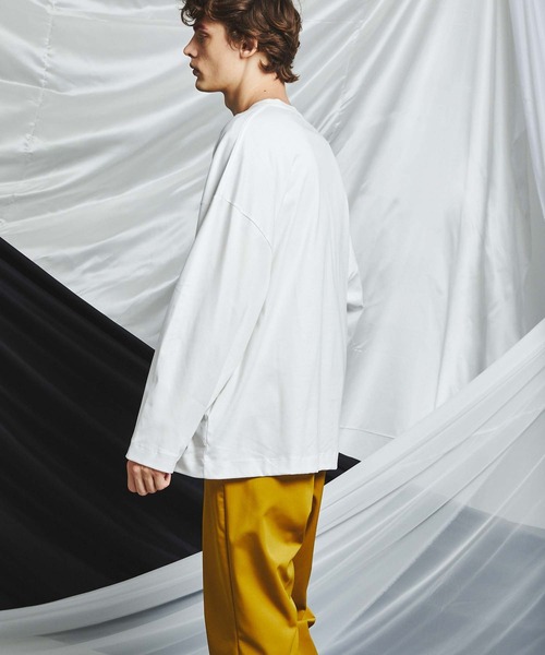 MAISON SPECIAL（メゾンスペシャル）の「《ユニセックスアイテム》ALBINI/アルビニ ヴィヴィッドカラースムースプライムオーバークルーネックロングスリーブTシャツ 【MAISON SPECIAL/メゾンスペシャル】（Tシャツ/カットソー・メンズ・ブラック/パープル/オフホワイト/ピンク/ブルー/グリーン・44/46/48）」の21枚目の写真