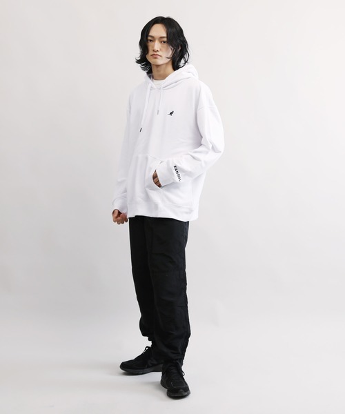 KANGOL(カンゴール)の「KANGOL / カンゴール 別注 コラボ オーバーサイズ 裏毛 プルオーバー パーカー(パーカー・メンズ・ブルー系その他/ベージュ系その他/ホワイト系その他2/ブラック系その他2/ベージュ系その他2/ホワイト/ブルー/ブラック系その他/ホワイト系その他/ホワイト系その他3/ブラック系その他3/ブルー系その他2/ブラック/ベージュ・LARGE/SMALL/X-LARGE/MEDIUM)」の20枚目の写真
