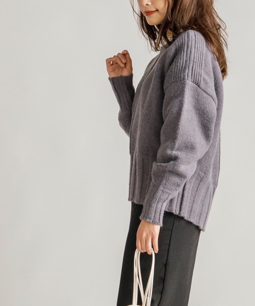 Emma Taylor（エマテイラー）の「もちもちクルーネックニット（ニット