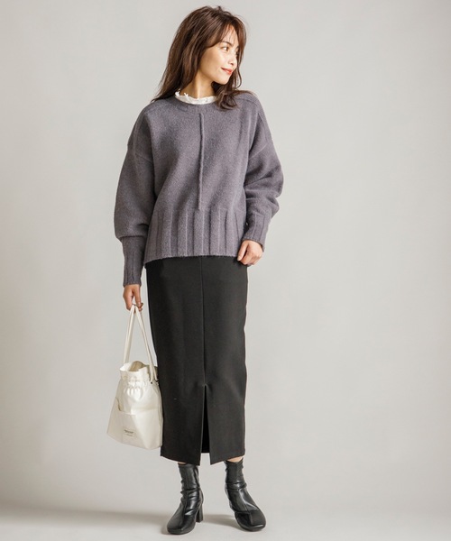 Emma Taylor（エマテイラー）の「もちもちクルーネックニット（ニット