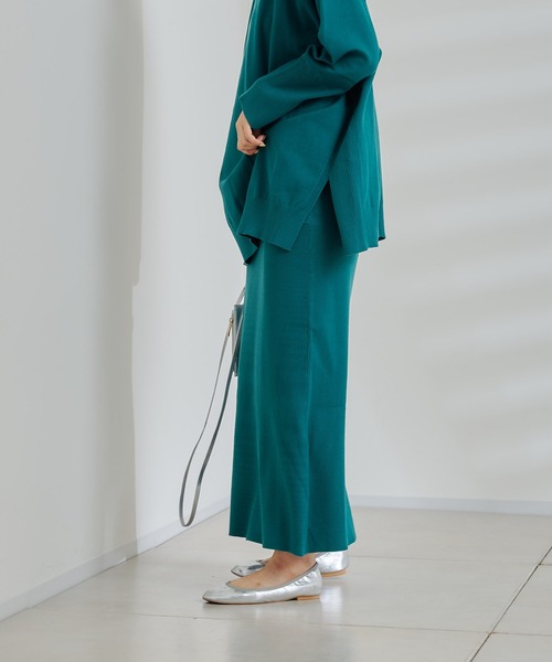 DouDou(ドゥドゥ)の「ニットアップポケット付リブスカート(スカート・レディース・オフホワイト/チャコールグレー/グリーン・FREE)」の6枚目の写真