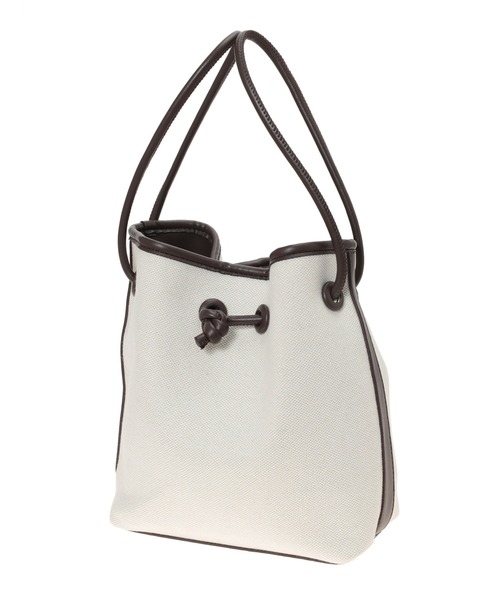 fifth（フィフス）の「パイピング切り替え巾着バッグ（ハンドバッグ・レディース・ライトベージュ/ブラウン/ブラック・MEDIUM）」の6枚目の写真