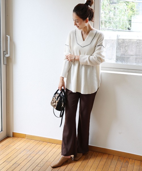 andme（アンドミー）の「起毛ワッフル長袖2wayキーネックTシャツ トップス（Tシャツ/カットソー・レディース・チャコールグレー/ベージュ/パープル/アイボリー・M）」の12枚目の写真