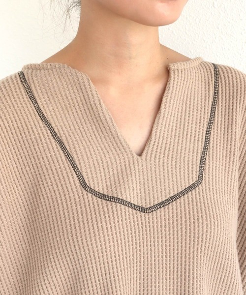 andme（アンドミー）の「起毛ワッフル長袖2wayキーネックTシャツ トップス（Tシャツ/カットソー・レディース・チャコールグレー/ベージュ/パープル/アイボリー・M）」の19枚目の写真