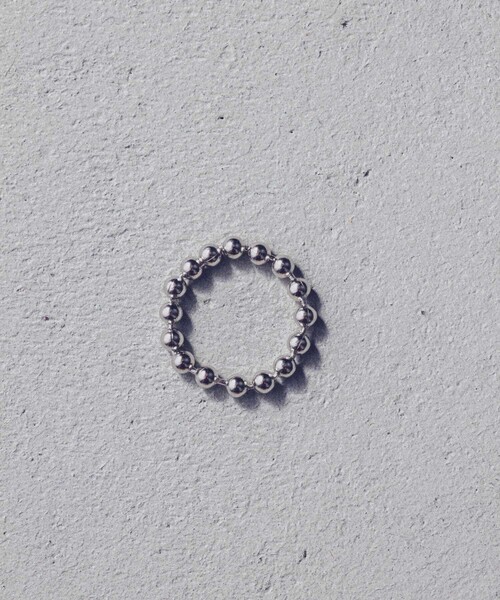 and cloud(アンドクラウド)の「Ball Chain Ring(リング・レディース・ブラック/シルバー/イエローゴールド・M/L/S)」の5枚目の写真