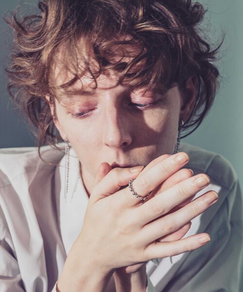 and cloud(アンドクラウド)の「Ball Chain Ring(リング・レディース・ブラック/シルバー/イエローゴールド・M/L/S)」の3枚目の写真