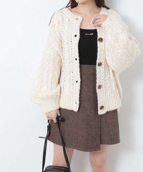 Heather（ヘザー）の「プチ刺繍ロゴキャミソール　239253（キャミソール・レディース・ホワイト/ブラック/ブルー・FREE）」の12枚目の写真