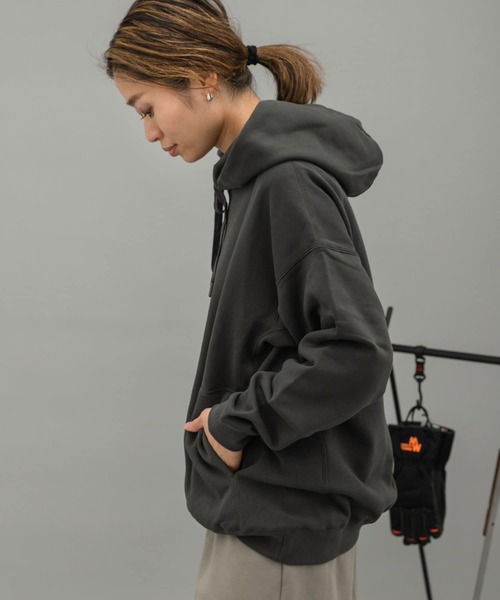 EKAL（エカル）の「EKAL　コハニングスウェットフーディー（パーカー・メンズ・チャコールグレー/ベージュ・SMALL/MEDIUM/LARGE）」の20枚目の写真