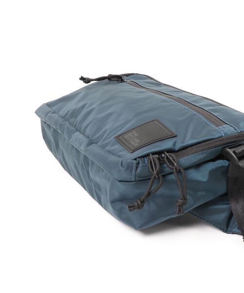 THE BROWN BUFFALO（ザブラウンバッファロー）の「BROWN BUFFALO　CONCEALSLING 420D（ボディバッグ/ウエストポーチ・メンズ・ブラック/ネイビー・FREE）」の4枚目の写真