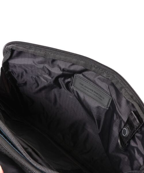 THE BROWN BUFFALO（ザブラウンバッファロー）の「BROWN BUFFALO　CONCEALSLING 420D（ボディバッグ/ウエストポーチ・メンズ・ブラック/ネイビー・FREE）」の6枚目の写真