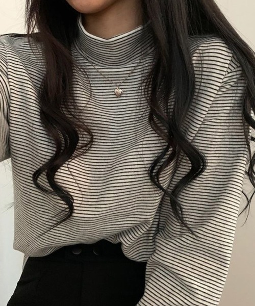 Girly Doll(ガーリードール)の「ハイネックボーダーカットソー(Tシャツ/カットソー・レディース・ホワイト/ブラック/ブラウン/グレー/グリーン・FREE)」の6枚目の写真