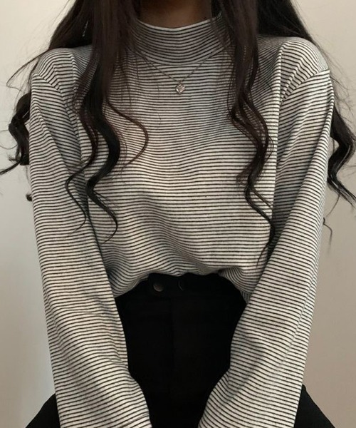Girly Doll(ガーリードール)の「ハイネックボーダーカットソー(Tシャツ/カットソー・レディース・ホワイト/ブラック/ブラウン/グレー/グリーン・FREE)」の8枚目の写真