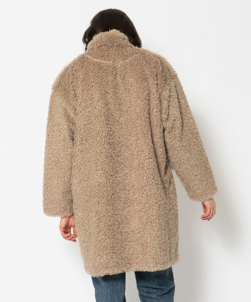 LUSOR（ルーソル）の「LUSOR（ルーソル）クルクルファーコート（ステンカラーコート・メンズ・ベージュ/ブラック・FREE）」の3枚目の写真