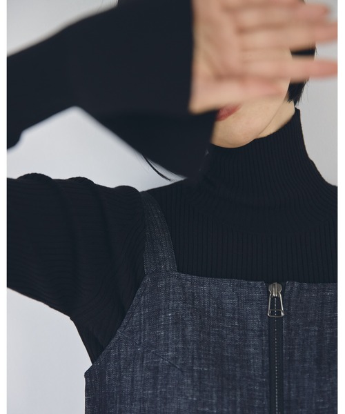 TODAYFUL（トゥデイフル）の「フレアカフリブニット（ニット/セーター・レディース・ブラック/ナチュラル・FREE）」の5枚目の写真