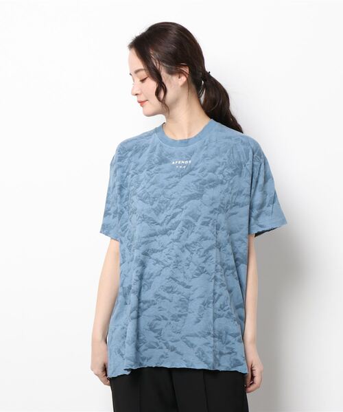 Afends（アフェンズ）の「DESIGN TEE/AFENDS(アフェンズ)半袖Tシャツ（Tシャツ/カットソー・レディース・ライラック/ブルー系その他5・SMALL/X-SMALL）」の2枚目の写真