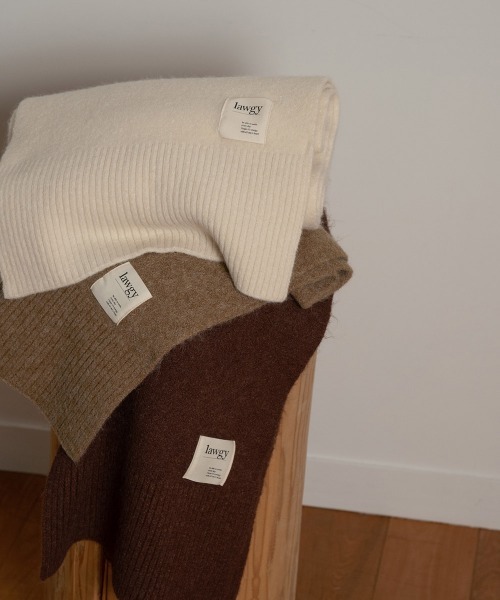 lawgy（ラウジー）の「shaggy knit muffler（マフラー）」 - WEAR