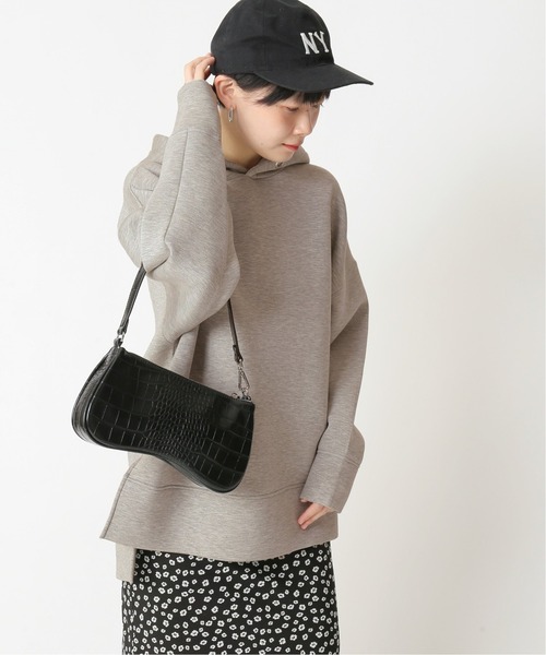 U by SPICK&SPAN（ユーバイスピックアンドスパン）の「≪追加≫ダンボールフーディー2◆（パーカー・レディース・アイボリー/グレー・FREE）」の3枚目の写真