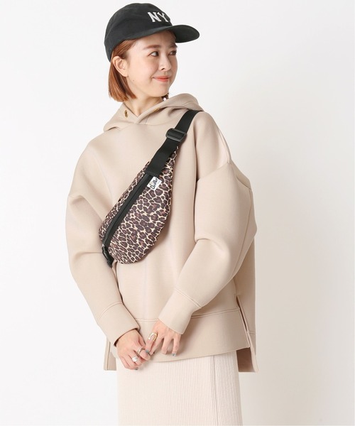 U by SPICK&SPAN（ユーバイスピックアンドスパン）の「≪追加≫ダンボールフーディー2◆（パーカー・レディース・アイボリー/グレー・FREE）」の6枚目の写真