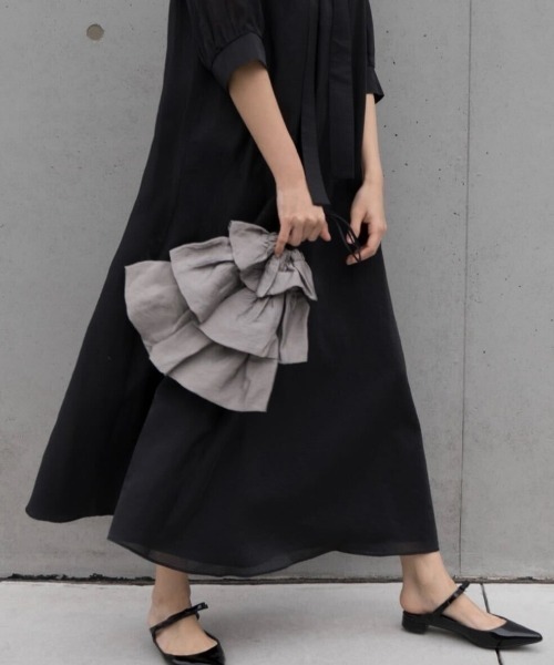 kaene（カエン）の「ティアードタンブラーバック（ハンドバッグ・レディース・ブラック/グレー/マスタード・FREE）」の3枚目の写真