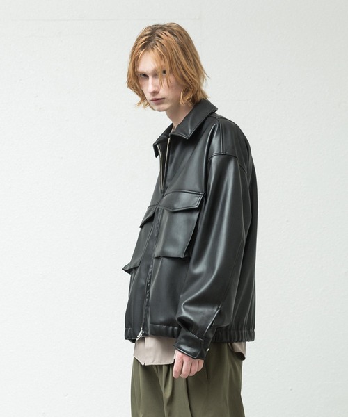 SLICK（スリック）の「シンセティックレザーショートブルゾン