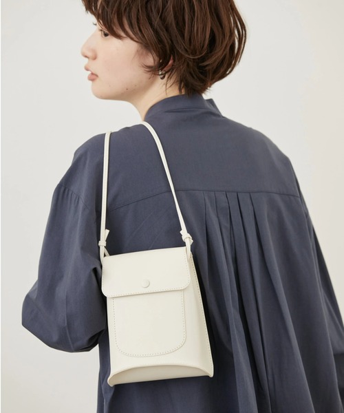 AMERICAN HOLIC（アメリカンホリック）の「ショルダーミニBAG（ショルダーバッグ・レディース・アイボリー/ブラック・FREE）」の2枚目の写真