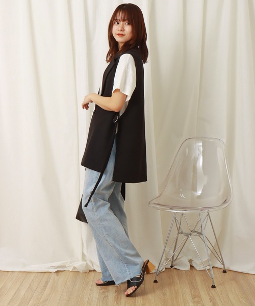 libelle more(リベル モア)の「両面ツイル サイドベルトベスト(ベスト・レディース・ブラック/アイボリー/モカ/グレイッシュベージュ/ブラウン/グリーン・M/L)」の14枚目の写真