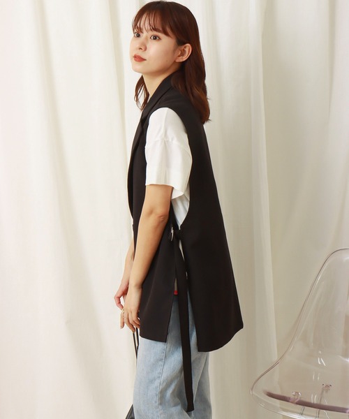 libelle more(リベル モア)の「両面ツイル サイドベルトベスト(ベスト・レディース・ブラック/アイボリー/モカ/グレイッシュベージュ/ブラウン/グリーン・M/L)」の17枚目の写真