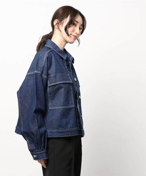 179/WG（イチナナキュウダブルジー）の「ルーズ デニムGジャン（デニムジャケット・レディース・ライトブルー/インディゴブルー・MEDIUM）」の3枚目の写真