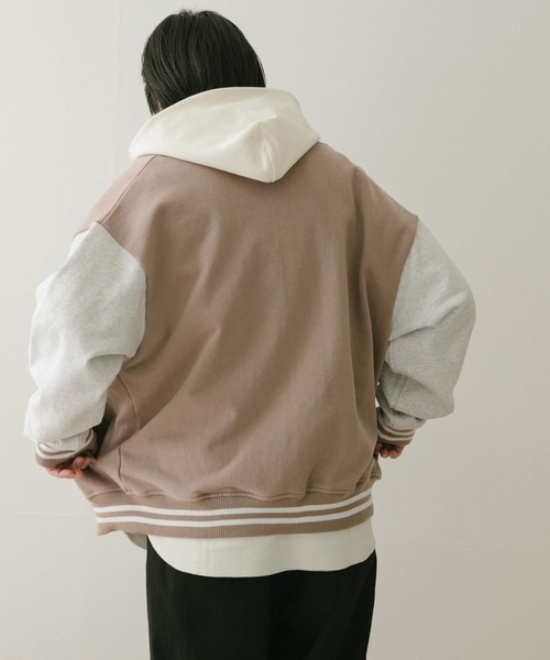 ITEMS URBANRESEARCH（アイテムズ アーバンリサーチ）の「SCREEN STARS